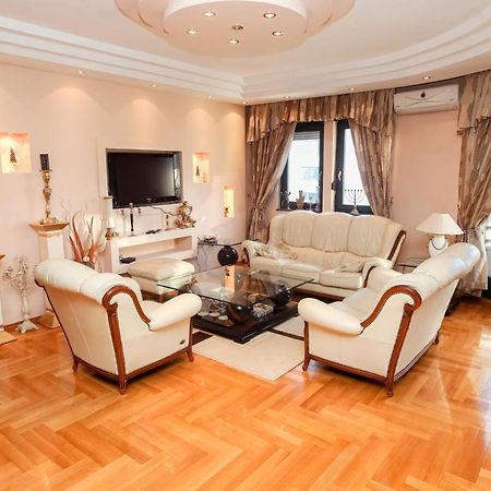 Ugodan I Luksuzan Apartman 巴尼西卢卡 外观 照片